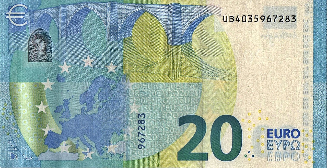 Безлихвен кредит 1500 евро онлайн